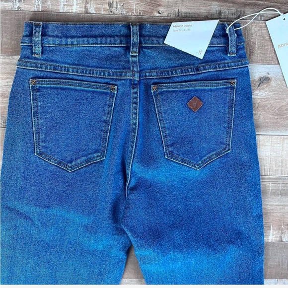 Abrand Jeans a 95 mid rise stovepipe in Liliana size 26 - Picture 5 of 5